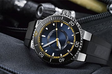 贵阳江诗丹顿表有水蒸气维修