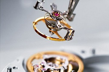 贵阳江诗丹顿戴着为什么会停